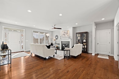 43 Maple Leaf Way, Manchester, NH 03102 - photo 5