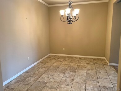 1375 W Keeling Ave, Sapulpa, OK 74066 - photo 2