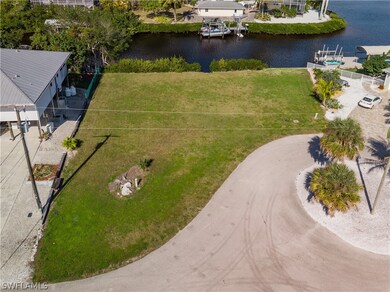 5060 Genesee Pkwy, Pine Island Center, FL 33922 - photo 2