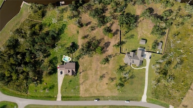 Lots are on the water