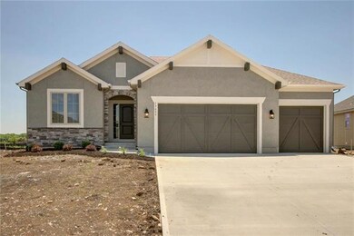 19409 W 201st St, Spring Hill, KS 66083 - photo 2