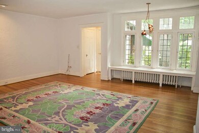 331 Tuscany Rd, Baltimore, MD 21210 - photo 6