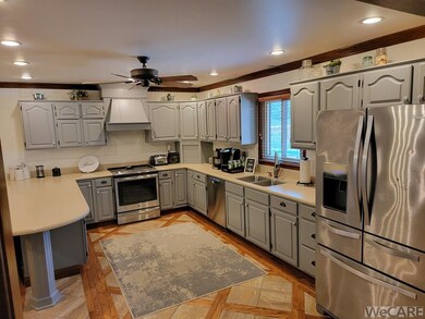 Photo 4