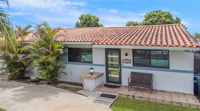 10350 SW 4th St, Miami, FL 33174 - photo 2