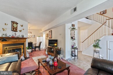 10525 Joyceton Dr, Upper Marlboro, MD 20774 - photo 7