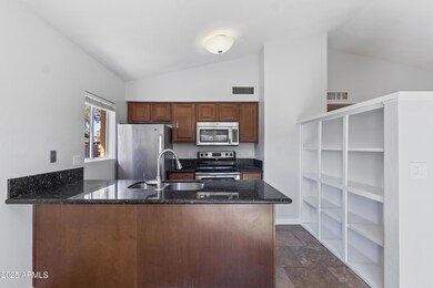 2527 S Maple Ave unit 102, Tempe, AZ 85282 - photo 6