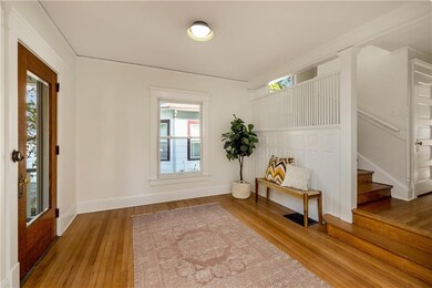 1121 26th St, Des Moines, IA 50311 - photo 4