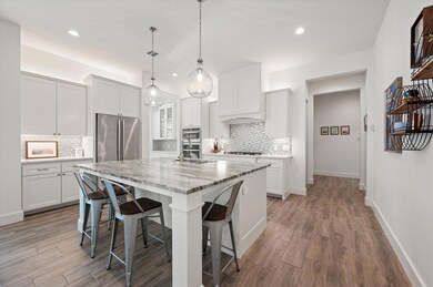 8816 Vermillion St, North Richland Hills, TX 76180 - photo 4