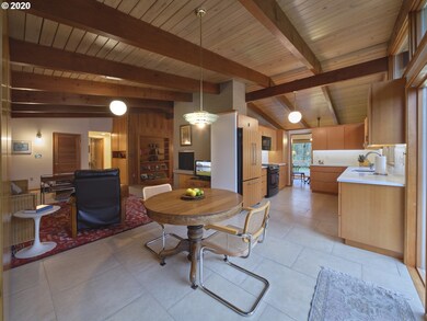 Kitchen/Nook