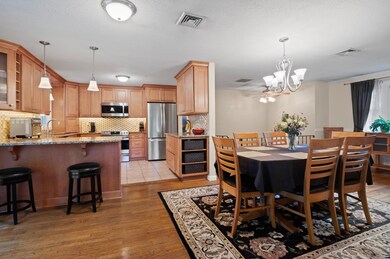 9 Woodcrest Dr, Hooksett, NH 03106 - photo 3