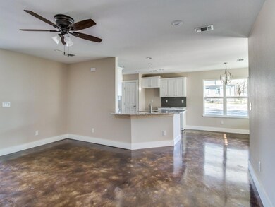 304 Morgan St, Bonham, TX 75418 - photo 5