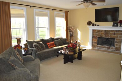 10625 Laguna Cir, Plain City, OH 43064 - photo 5