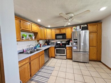 4034 Randell Rd, Columbus, OH 43228 - photo 4