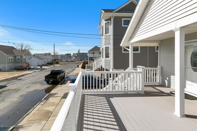13 Pershing Ave Manasquan NJ-large-023-0