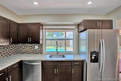 2440 Montego Dr, Miramar, FL 33023 - photo 4