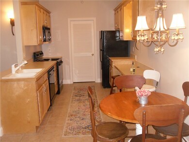 Kitchen with Cozy Breakfast Area