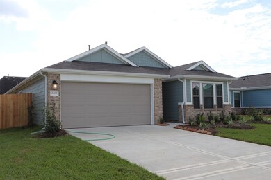 1213 Cavalry Junction Dr, Alvin, TX 77511 - photo 4