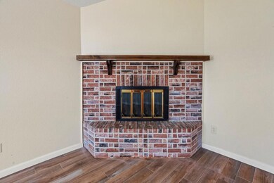 Fireplace/Living