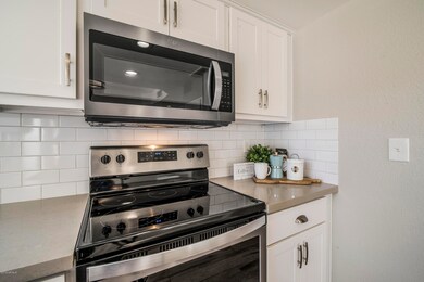 New Cabinets & Appliances