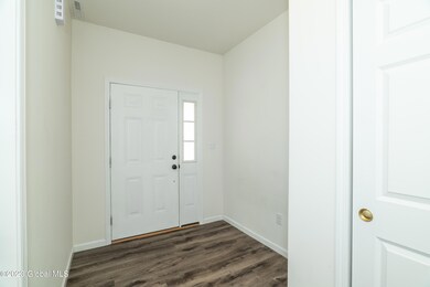 50 Lona Ln, Rensselaer, NY 12144 - photo 3