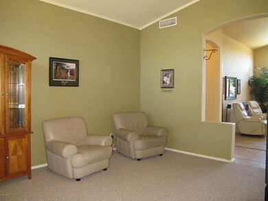 007_Living Room