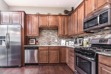 5980 Eiger Dr, Columbus, OH 43213 - photo 7