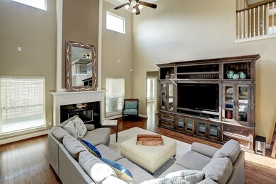 5102 W Jerad Dr, Houston, TX 77018 - photo 7