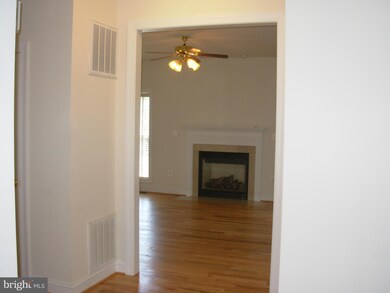 114 Julasar Dr, Winchester, VA 22602 - photo 5