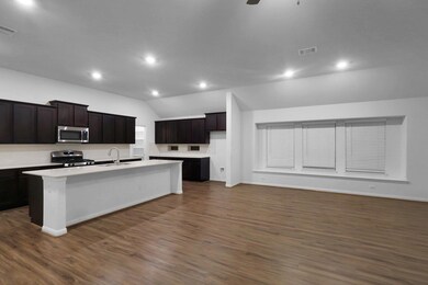 1006 Skylark Cove, Hutto, TX 78634 - photo 7