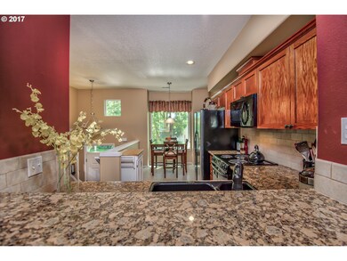 17047 SW Berkeley Ln, Beaverton, OR 97006 - photo 7