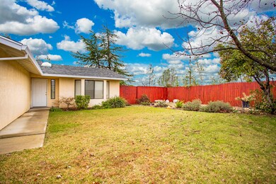 2135 Osprey Ln, Redding, CA 96003 - photo 2