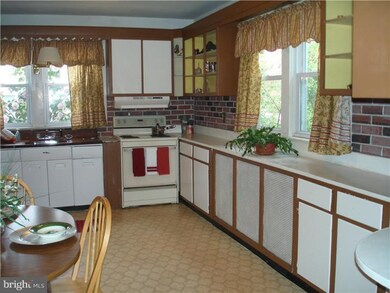 20 Summit Ave, Laurel Springs, NJ 08021 - photo 5