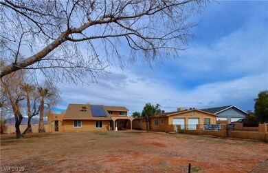 Almost 1 ACRE!! HORSE Property! Check out this LOT