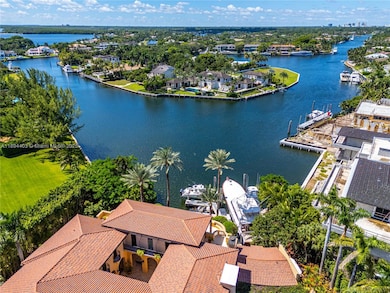 50 Casuarina Concourse, Miami, FL 33143 - photo 4