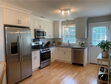 20 Winston Way, Johnston, RI 02919 - photo 5