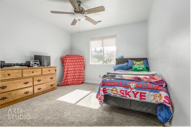 241 W 635 N-J Staples-7