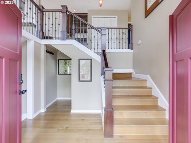 2140 Valley Ct, West Linn, OR 97068 - photo 3