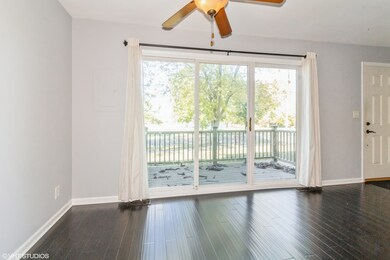 1888 Carnation Ct unit B, Aurora, IL 60506 - photo 4