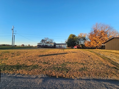 1005 Coal Dock Rd, Waverly, OH 45690 - photo 2