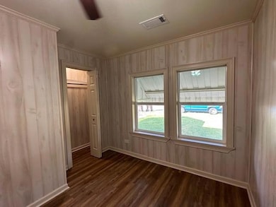 1409 Saint Vincent St, Donaldsonville, LA 70346 - photo 6