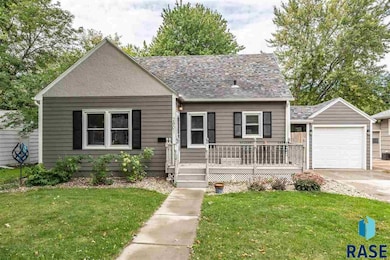 2801 S Duluth Ave, Sioux Falls, SD 57105 - photo 2