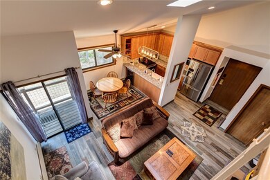 A good look at the common areas from upstairs