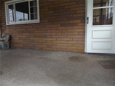 1902 Main St, Aliquippa, PA 15001 - photo 5