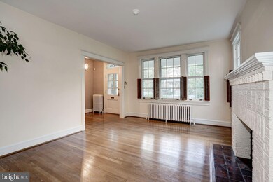 4301 37th St NW, Washington, DC 20008 - photo 5