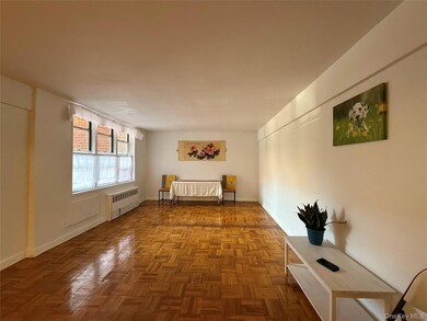 14430 Roosevelt Ave unit 104, Flushing, NY 11354 - photo 3