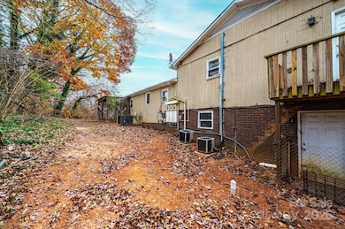 711 Merrideth Square, Lenoir, NC 28645 - photo 4