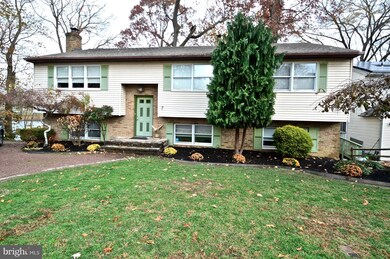7 Laurie Ln, Oaklyn, NJ 08107 - photo 2