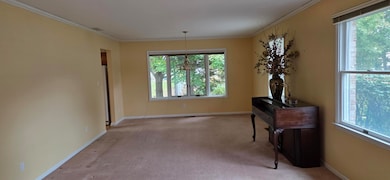 628B Begonia St SE, de Motte, IN 46310 - photo 2