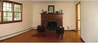 33 Sheerman Ln, Amherst, MA 01002 - photo 4