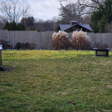 28 Cardinal Dr, Poughkeepsie, NY 12601 - photo 4